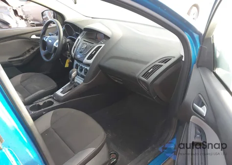 2014 Ford Focus Se z USA, uszkodzony, nr VIN 1FADP3F28EL429521